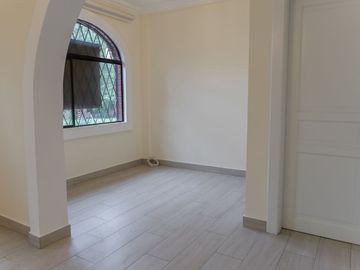 CASA DE VENTA EN VALLE DE LOS CHILLOS