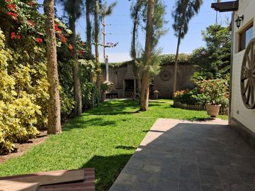 VENTA CASA EN PACHACAMAC