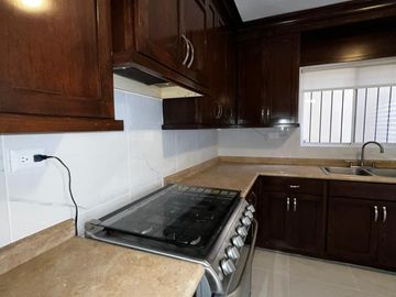 Casa en renta muy amplia en Villas del Mediterráneo