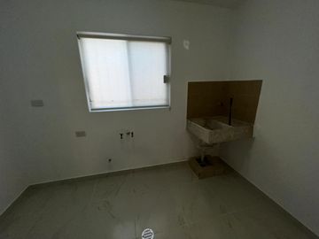 Casa en renta muy amplia en Villas del Mediterráneo
