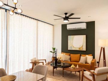 Casa con jardín, alberca privada, terraza y Cuarto de servicio, Zona Norte, Merida.