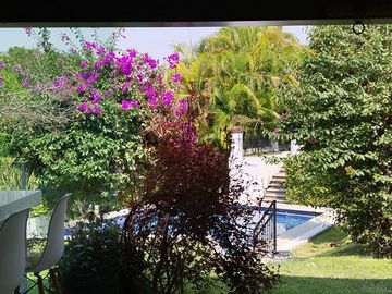 RENTA DE CASA SIN MUEBLES, UNA PLANTA