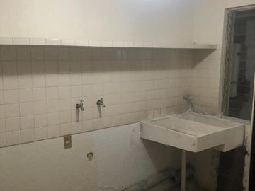 Casa en venta en coto en Av. Naciones Unidas