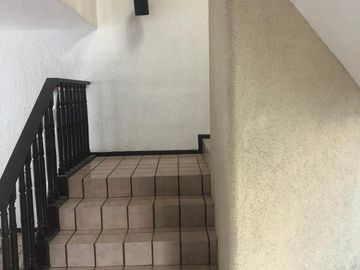 Casa en venta en coto en Av. Naciones Unidas