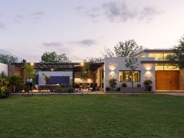 CASA DE LUJO EN VENTA EN PORTAL DEL NORTE