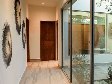 CASA DE LUJO EN VENTA EN PORTAL DEL NORTE
