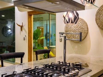 CASA DE LUJO EN VENTA EN PORTAL DEL NORTE