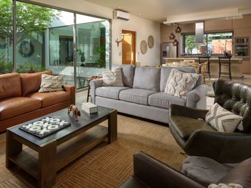 CASA DE LUJO EN VENTA EN PORTAL DEL NORTE