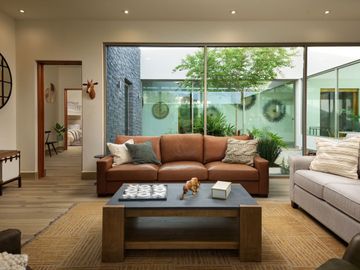 CASA DE LUJO EN VENTA EN PORTAL DEL NORTE