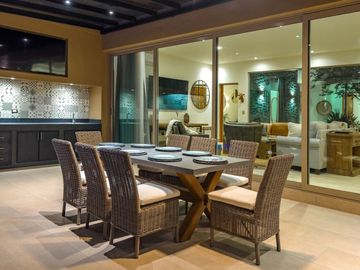 CASA DE LUJO EN VENTA EN PORTAL DEL NORTE