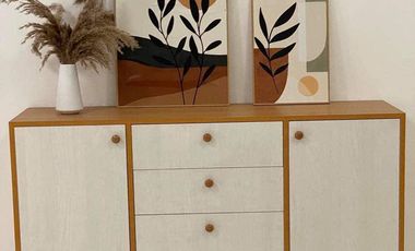 Prime Location, Premium Living! Rent this Fully Furnished 3 Bedroom at Three Central Makati. Enjoy Spacious Living with Top-notch Amenities. Call now!