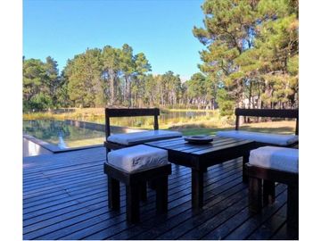 VENTA DE CASA EN VILLAROBLES - PARTIDO DE LA COSTA