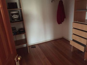 SE VENDE O ARRIENDA CASA CON TERRENO DE 60.000 M2,PLANO PISCINA POZO CASA PPAL DE DOS PISOS AVALUO FISCAL UF.14.450 VENTA UF 11.000  DORM.6  ARRIENDO $3.200.000