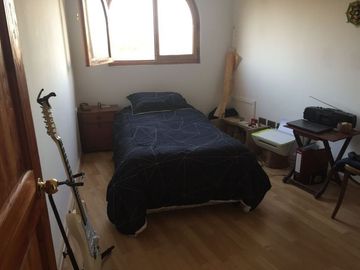 SE VENDE O ARRIENDA CASA CON TERRENO DE 60.000 M2,PLANO PISCINA POZO CASA PPAL DE DOS PISOS AVALUO FISCAL UF.14.450 VENTA UF 11.000  DORM.6  ARRIENDO $3.200.000
