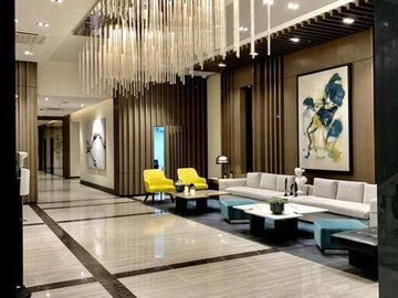 2BR for SALE/RENT in Uptown Parksuites, BGC