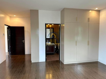 Brand new House and Lot for sale in Tagaytay