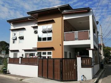 4BR House for Rent at Lipa City