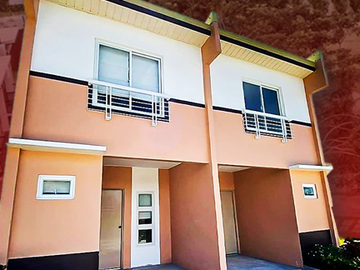 2 bedrooms townhousein Camella Pili near Naga Airport