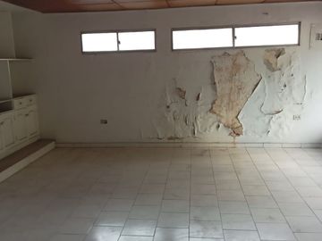 CASA LOTE EN VENTA BARRIO RESIDENCIAL CASTILLO GRANDE CERCA AL MAR .