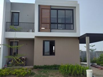 The Elegant 2 Storey House for Sale in Anyana Enclave
