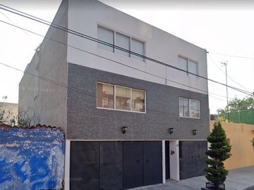 Oportunidad De Remate Bancario En Calle Latinos 92, Moderna, Ciudad de México