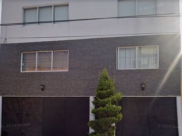 Oportunidad De Remate Bancario En Calle Latinos 92, Moderna, Ciudad de México