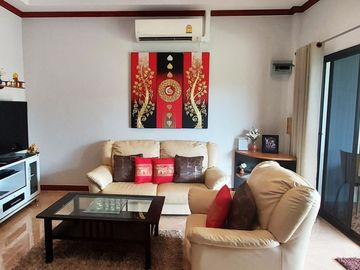 Semi-detached house close to the beach in Suan Son, Rayong