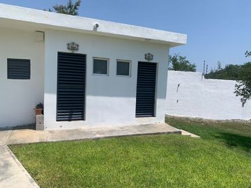 VENTA DE QUINTA CAMPESTRE EN CARRETERA NACIONAL, CERCA DEL BIOPARQUE ESTRELLA EN MONTEMORELOS NL