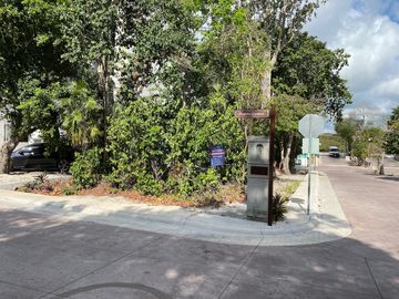 Terreno en esquina Punta Vista