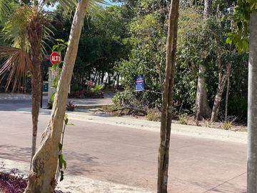Terreno en esquina Punta Vista
