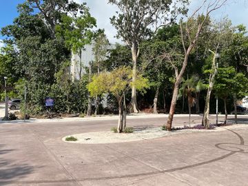 Terreno en esquina Punta Vista