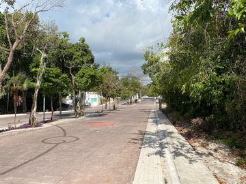 Terreno en esquina Punta Vista