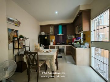For sale 2-storey Semi-detached house in the Panthiya Phraeksa, newly renovated house.  Ready to move in