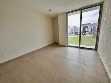 CASA NUEVA EN VENTA, COTO ATMÓSFERA, TLAJOMULCO DE ZÚÑIGA