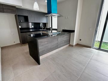 CASA NUEVA EN VENTA, COTO ATMÓSFERA, TLAJOMULCO DE ZÚÑIGA