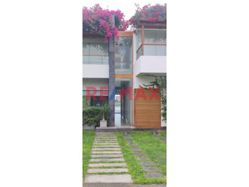 Se Vende Casa En Puerto Nuevo US$ 550,000