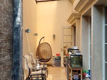 Best Deal! Rumah Cluster Venice, full furnish, hadap barat laut!