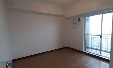 INFINA25XXS: For Sale Semi Furnished 2BR with Balcony and Parking in Infina Towers