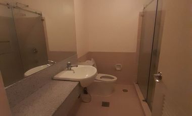 INFINA25XXS: For Sale Semi Furnished 2BR with Balcony and Parking in Infina Towers