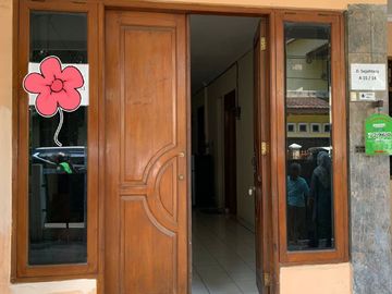 Kosan Murah 2lantai 10 kamar lokasi dkt kampus STAND Bintaro,Tangsel