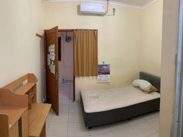 Kosan Murah 2lantai 10 kamar lokasi dkt kampus STAND Bintaro,Tangsel