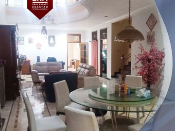 Rumah Kelapa Gading, Komplek Perumahan Citra 5, Jakarta Barat
