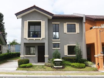 NRFO 2-storey Single Firewall house and lot for sale in Sta. Rosa Laguna