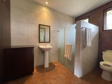 For Sale: Amara House and lot in Amara Liloan Cebu