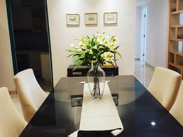 Fx Residence Sudirman Senayan 3+1BR Private Lift