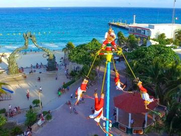 Departamento en venta, en residencial frente al mar, Playa del Carmen.