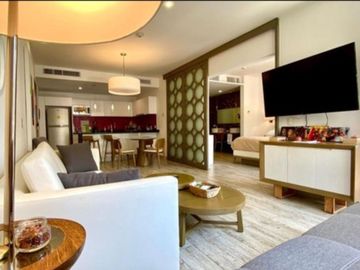 Departamento en venta, en residencial frente al mar, Playa del Carmen.