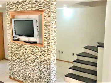 Renta de casa  amueblada y equipada en Santa Fe Juriquilla