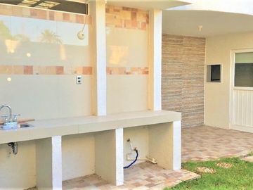 Renta de casa  amueblada y equipada en Santa Fe Juriquilla