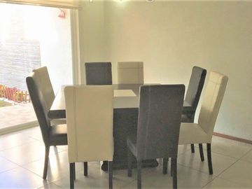 Renta de casa  amueblada y equipada en Santa Fe Juriquilla
